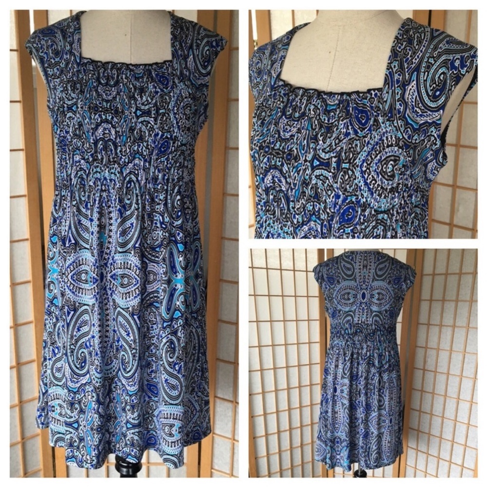 Perceptions New York Sleeveless Smocked Print Dress SZ 8